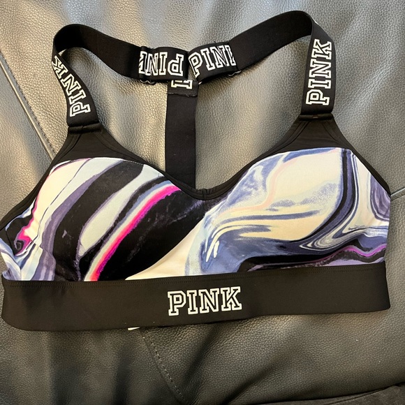 VS PINK Marble Set! - Picture 12 of 16